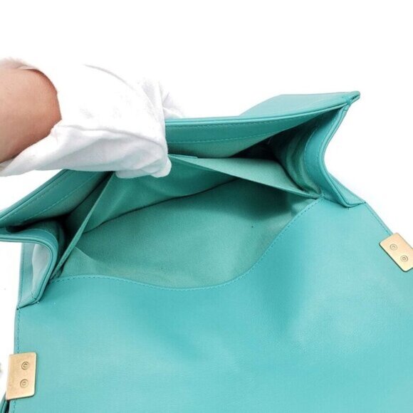 CHANEL Boy Green Leather Shoulder Bag 2650-080524 - Picture 13 of 15